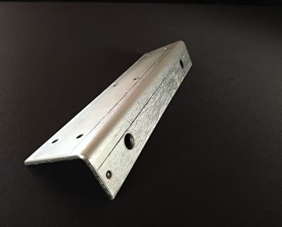 Ventouse 500 Kg - rupture 12 v à contre plaque + support Z renforce + Equerre L