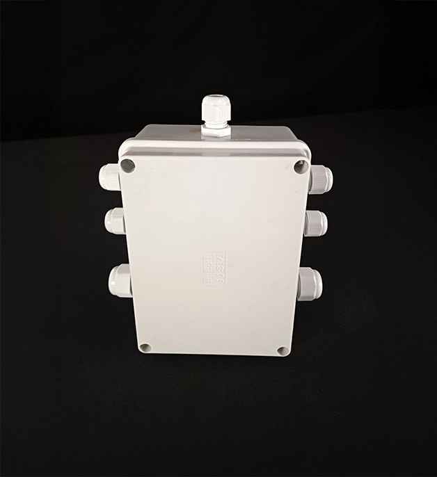 Bornier GIF sous boîtier IP 55 150x110x70 7PE - carte ARI 24/48V